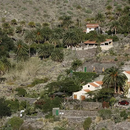 Rosas A Kır Evi Agaete (Gran Canaria)